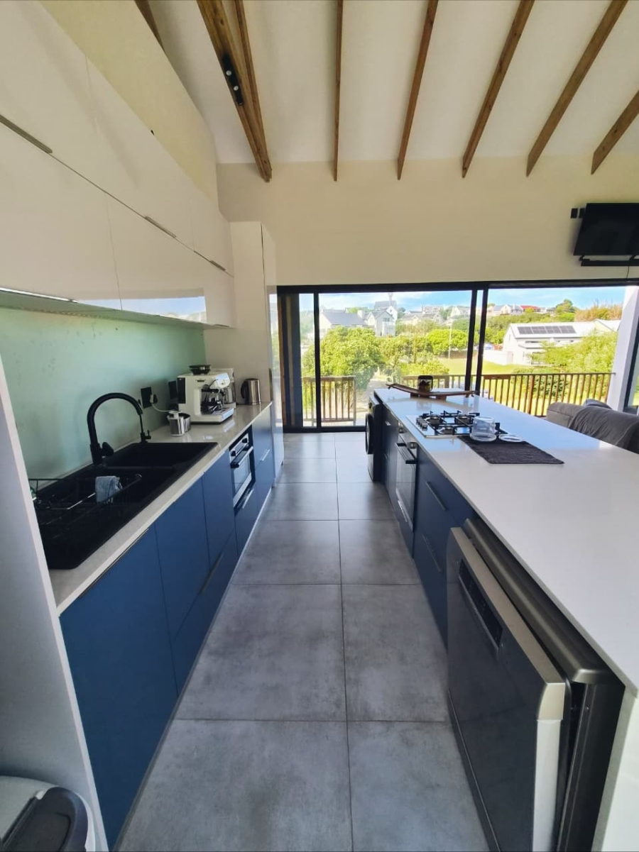 2 Bedroom Property for Sale in Stilbaai Wes Western Cape